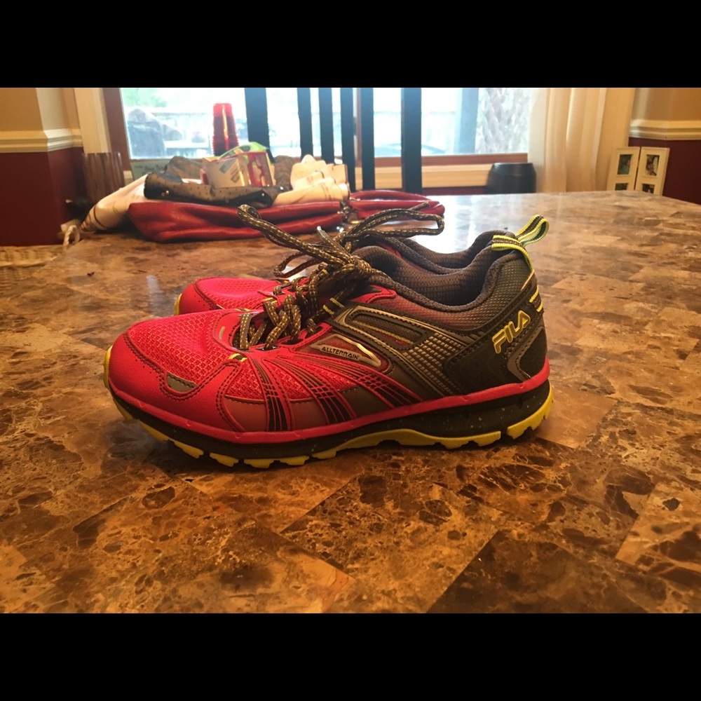 FILA tennis shoes